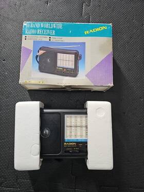 Rr-102 Radion 10 Band Worldwide Radio Receiver Lightly Used Tested Working