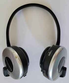 05a13 Radioshack Vtg Radio Shack Am Fm Stereo Headphone -works