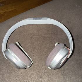 Radioshack 12-937 Vintage Am/fm Stereo Headset Radio Model Number 12-937