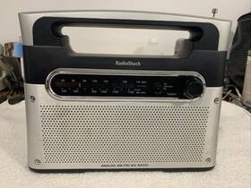 1200888 Radioshack 120089 Analog Am/fm Weather Tabletop Portable Radio Vintage