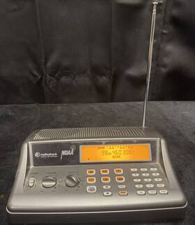 2000650 Radioshack Radio Shack Noaa Weather Works Great