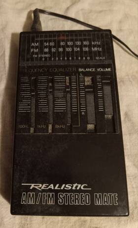 12-136a Realistic Model Radio Am Fm Stero Mate Frequency Equalizer Works Great 12-136a Realistic Model Radio Am Fm Stero Mate Frequency Equalizer Works Great