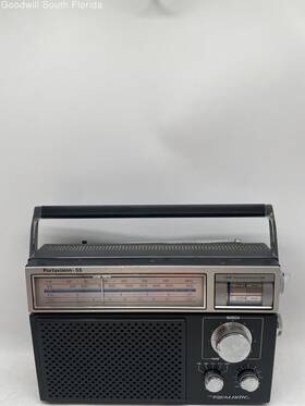 12-778 Realistic Portavision Black Portable Am/fm Radio Not Tested Use For Parts