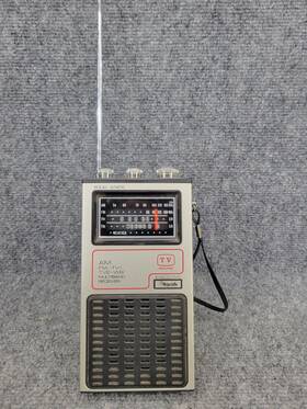 Ry-164w Rhapsody Vintage Executive Multiband Solid State Radio Model Working