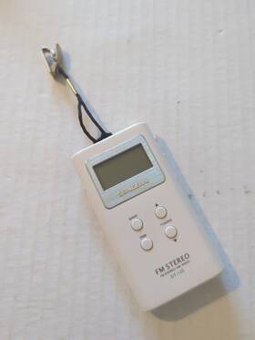 Dt-120 Sangean 601000792195 Am/fm Stereo Pll Synthesized Pocket Receiver White Tested Works
