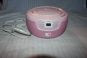 Sanrio Hk23 Vintage 2001 Hello Kitty Am/fm Cd Player Pink Boombox Radio
