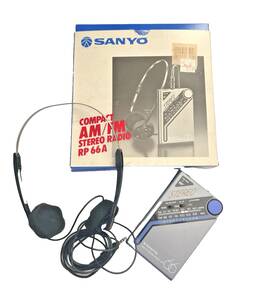 Mp-60 Sanyo Compact Am/fm Stereo Radio Rp 66a With Original Box And Headphones Vtg 80s
