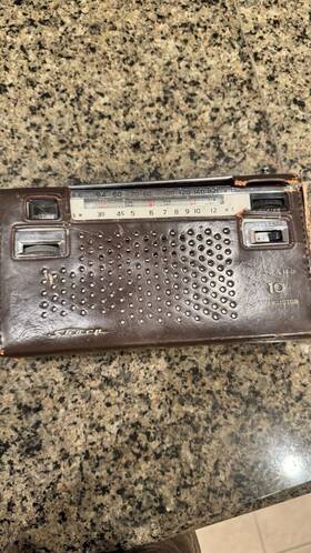 Bx330 Sharp 2-band Radio Transistor 10 Japan Osaka