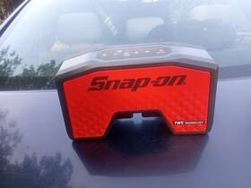 Snap-0n Snap-on 14.4 Volt Microlithium Speaker
