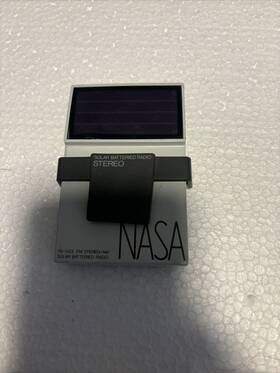 Ys-303 Solar Nasa Batteried Radio Fm-am