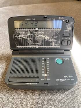 Icf-2500 Sony Am/fm Handheld Pocket Radio - Icf- C2500 Works New Batteries