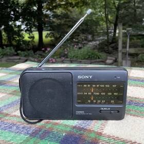 Icf-490l Sony Vintage Portable Radio Black 3-band Fm/mw/lw 4.5v Bl Tested Works