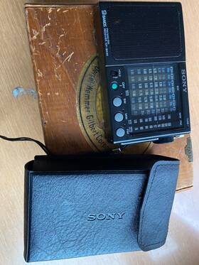 Icf-sw20fm Sony Icf-sw20 Dual Conversion Radio Am-fm-sw 9 Band With Case