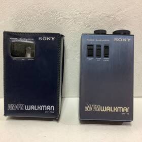 Srf-70w Sony Rare Vintage Am/fm Walkman With Sleeve And Case Tested Works