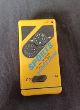 Sx-9311 Sony Vintage 1980s Sports Stereo Am/fm Receiver All Weather Sound -