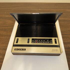 Tfm-1849w Sony Solid State Vintage Fm/am Transistor Portable Radio Works Great