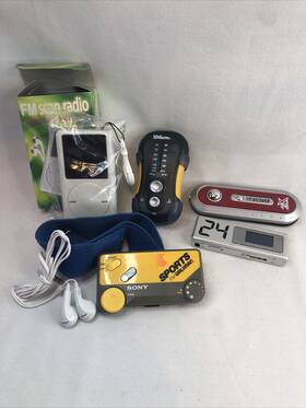 Wsr2y Sony Wilson Lot Of 5 Portable Fm Radios Mp3 Player Recorder Headphone - Untested Wsr2y Sony Wilson Lot Of 5 Portable Fm Radios Mp3 Player Recorder Headphone - Untested