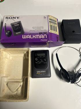 Wm-fc52 Sony Walkman Mega Bass All Original Accessories And Box Read Descri
