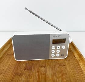 Xdr-s40dbp Sony Dab Fm Mains Battery Portable Radio