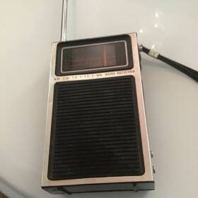 322aa Stewart Vintage Model Handheld A/m And Tv Receiver Radio - Works