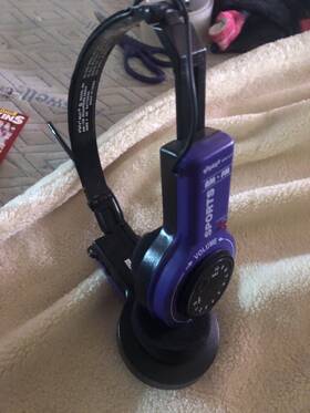 Street Beat 017999058820 Am/fm Sports Headphone Radio Model 882