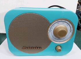 Studebaker 077283010293 Sb2000tg Turquoise/gold Retro Classic Portable Am/fm Radio