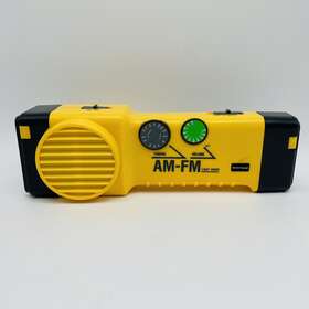 2001802 Suntone Am/fm Radio Flashlight With Siren Good Condition Uses Gb 13 Bulb 2001802 Suntone Am/fm Radio Flashlight With Siren Good Condition Uses Gb 13 Bulb