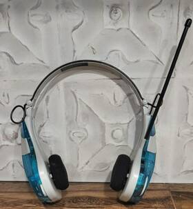 Rr4409 Suntone Am Fm Radio Headphones Translucent Blue Rare