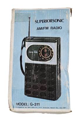 G-311 Supersonic Am/fm Radio Model Rare