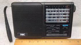 235tr Tec Shortwave Am Fm Portable Radio Model 1990 Vtg 9 Band