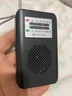 Tech Up 680079568177 Portable Am/fm Pocket Radio With Built-in Speaker Black Nib
