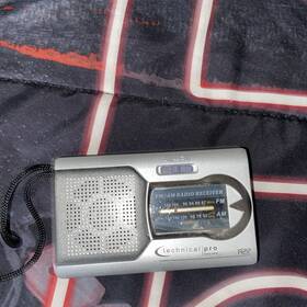 Tpr22 Technical Pro Battery Powered Am/fm Handheld Radio Speaker With Manual Tuner