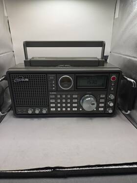 S-2200x Tecsun Preowned Fm Stereo/lw/mw/sw . Ssb/ Airband