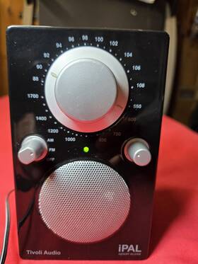 Tivoli Audio R0509 913794 Ipal Am/fm Radio Black Silver Aux In Headphone Jack Pal Henry Kloss
