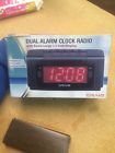 Cr45372 Tm7 Radio Dual Alarm Craig Clock
