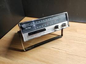 Afp-6223 Tom Thumb Transistor Automatic Radio Am Fm Vintage