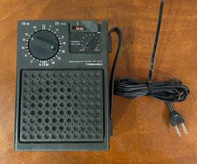 Rp-420f Toshiba Vintage Am Fm Solid State Radio - Tested And Working