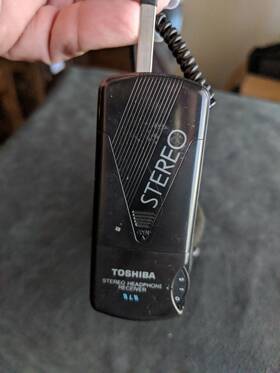 Rp-a830 Toshiba Vintage Portable Folding Am/fm Radio Stereo Headphone Receiver