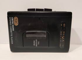 Atc-337 Tozai Vintage Personal Am/fm Stereo Cassette Player Walkman