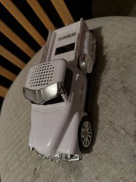 Ws558-bl Truck Speaker Loud White Portable Bluetooth Usb Port/fm Radio/aux Inputs