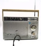 Vtg Portable Am Fm Radio 3-WAY Power Rechargeable Battery No 7-2854A. Fixed Price $30.00.
