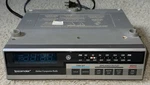 Vintage General Electric Spacemaker 7-4212A Under Cabinet Am/fm Clock Radio. Fixed Price $35.95.
