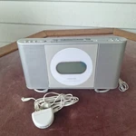 Memorex Cd Player Digital Stereo Clock Radio Am/fm Dual Alarm Front Load MC7101. Fixed Price $21.95.