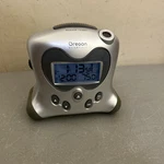 Oregon Scientific Travel Alarm Atomic Clock RM313PNA No Battery Cover. Fixed Price $24.99.