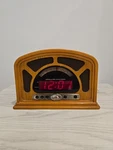 Rca Victory Vintage-looking Am/fm Clock Radio Battery Backup 9 Wide 6 Tall. Fixed Price $19.99.
