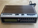 Vintage Wood Grain Digital Alarm Clock Radio Am/fm Model 7-4618B Tested Works. Fixed Price $18.00.