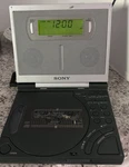 Vintage Sony ICF-CD2000 Fm/am Radio Clock Works! *no Power Cord. Fixed Price $22.50.
