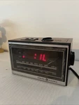 Vintage General Electric Am/fm Radio Digital Alarm Clock 7-4620D Works Great!. Fixed Price $15.00.
