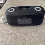 Iluv Black Model IMM153BLK-01 Alarm Clock Speaker Dock For Ipod/iphone Tested. Fixed Price $29.95.