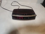 Ge Alarm Clock Model: 7-4819A-AM/FM-CORDED/BATT.BKUP.--TESTED Works. Fixed Price $25.00.